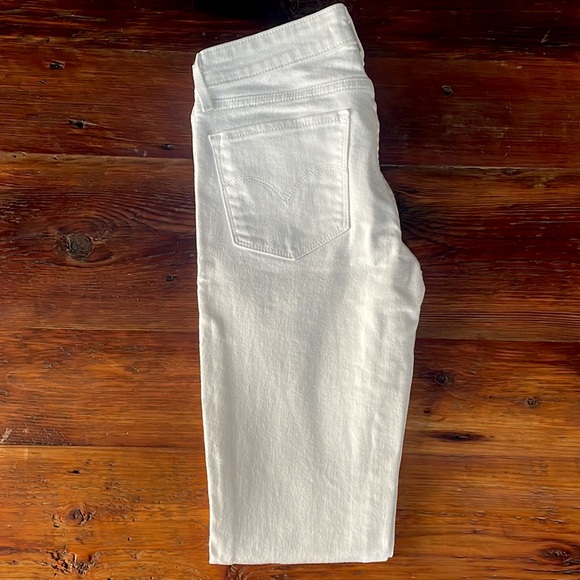 Levi Strauss 711 White Skinny Jeans - Picture 4 of 4